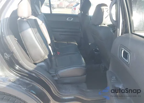 2015 Ford Police Interceptor z USA, uszkodzony, nr VIN 1FM5K8AR4FGC41843